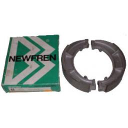 Brake Shoes 1092 Triumph 02.JPG