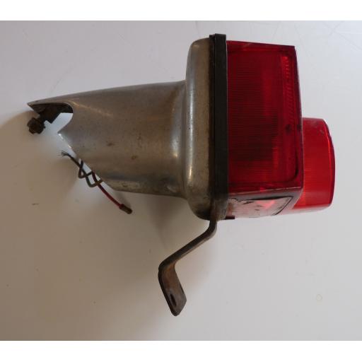 T140 Square Back Light UK 03.jpg