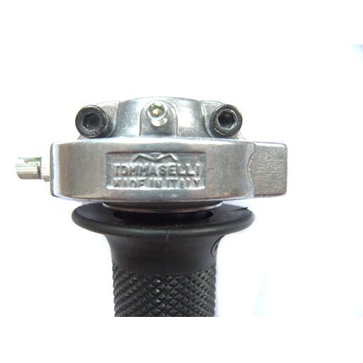 Tomaselli Throttle NOS 04.jpg